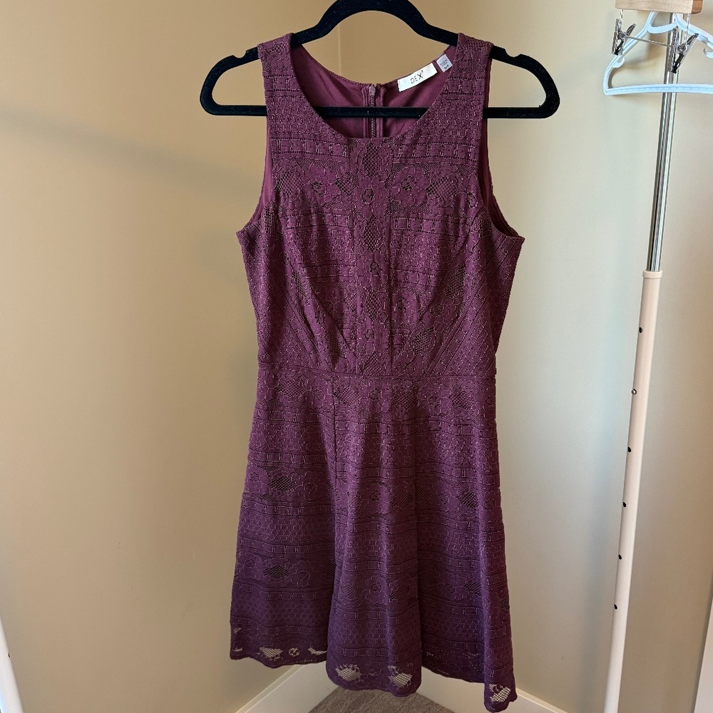 Dex Burgundy Lace Dress